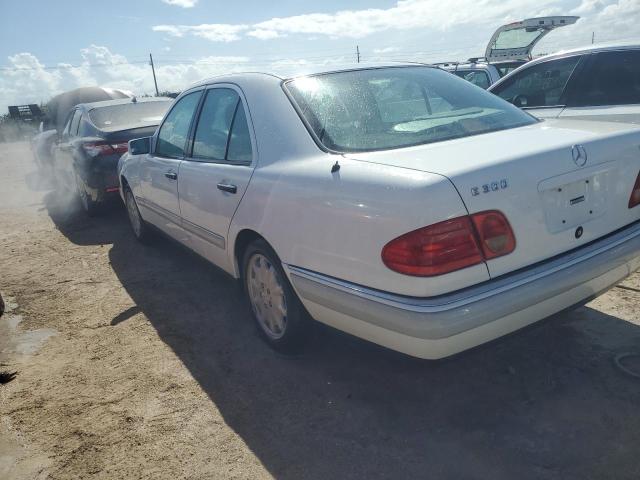 Photo 2 from auction – 1996 MERCEDES-BENZ E 300D with VIN WDBJF20F1TJ019480
