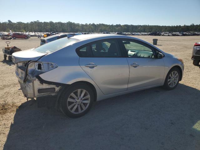Photo 3 from auction – 2015 KIA FORTE LX with VIN KNAFX4A62F5354501