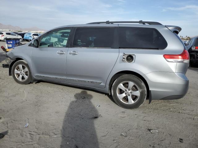 Photo 2 from auction – 2011 TOYOTA SIENNA LE with VIN 5TDKK3DC6BS078548
