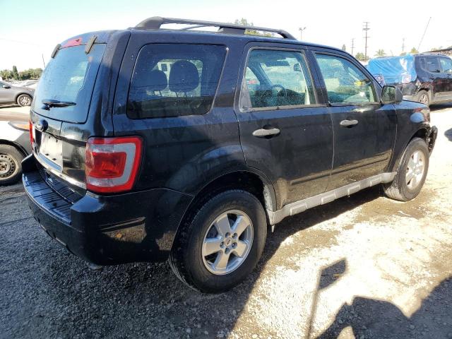 Photo 3 from auction – 2011 FORD ESCAPE XLS with VIN 1FMCU0C72BKC41605