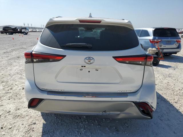 Zdjęcie 6 z aukcji – 2020 TOYOTA HIGHLANDER z VIN 5TDFZRAH8LS017493