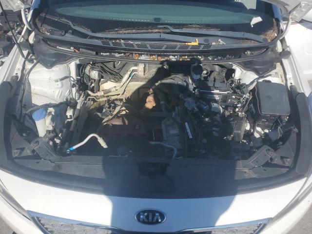 Photo 11 from auction – 2018 KIA FORTE LX with VIN 3KPFK4A79JE239658