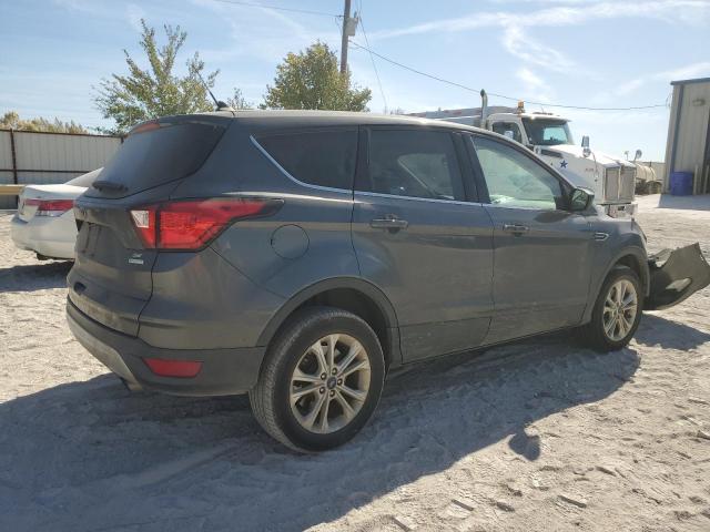 Photo 3 from auction – 2019 FORD ESCAPE SE with VIN 1FMCU0GD6KUB34481
