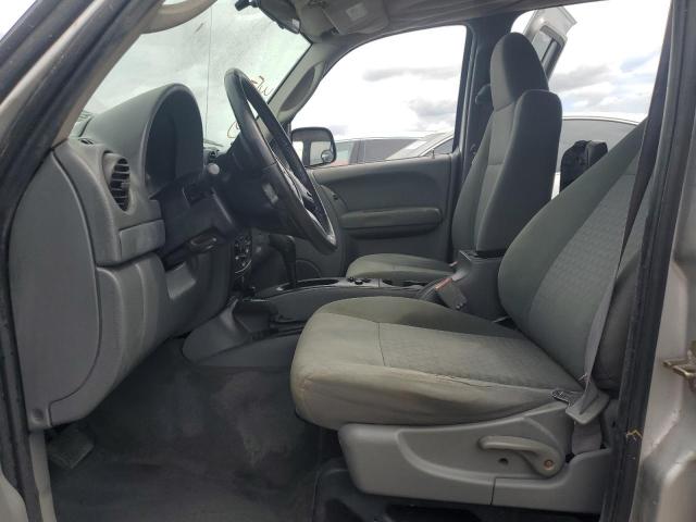 Photo 7 from auction – 2005 JEEP LIBERTY SP with VIN 1J4GL48K55W601910