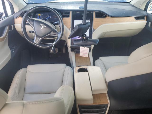 Photo 8 from auction – 2018 TESLA MODEL X with VIN 5YJXCBE24JF142687