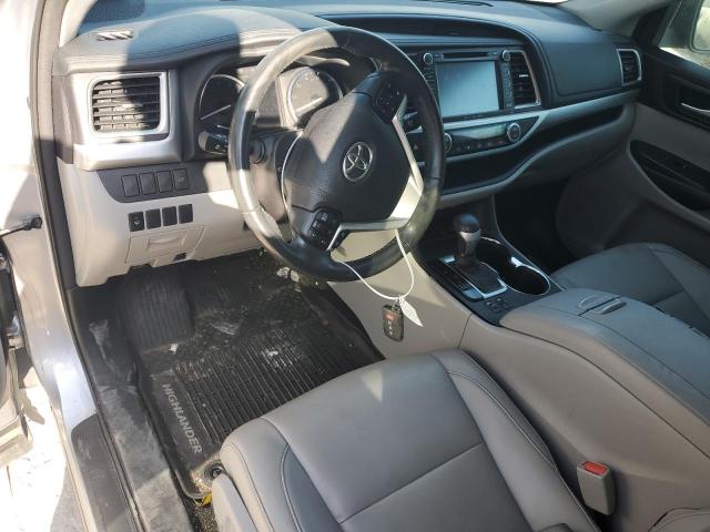 Photo 8 from auction – 2016 TOYOTA HIGHLANDER with VIN 5TDJKRFH8GS506991