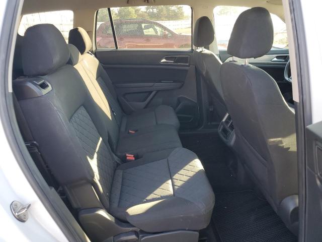 Photo 11 from auction – 2019 VOLKSWAGEN ATLAS S with VIN 1V2GR2CA4KC572242