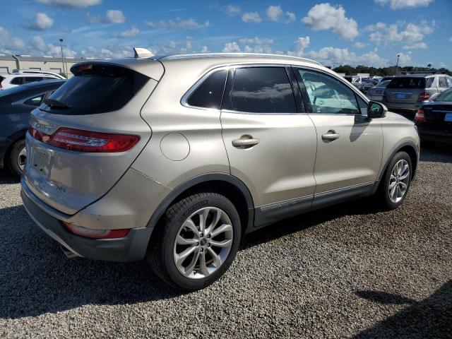 Photo 3 from auction – 2017 LINCOLN MKC SELECT with VIN 5LMCJ2C95HUL24056