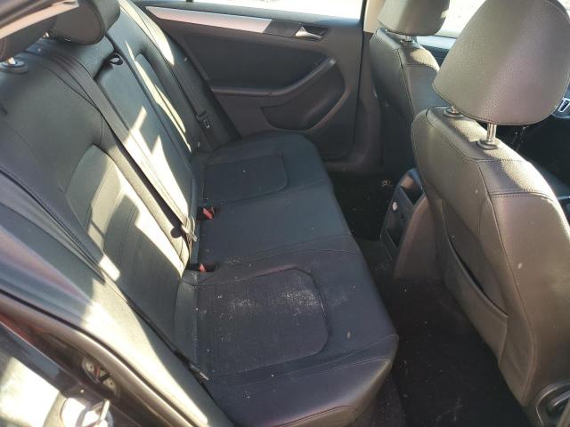 Photo 10 from auction – 2011 VOLKSWAGEN JETTA SEL with VIN 3VWLZ7AJ8BM026751