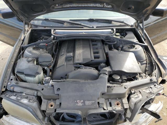 Photo 11 from auction – 2002 BMW 325 XI with VIN WBAEU33442PH85689