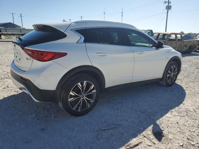 Photo 3 from auction – 2017 INFINITI QX30 BASE with VIN SJKCH5CR2HA027068