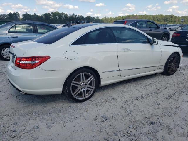 Photo 3 from auction – 2010 MERCEDES-BENZ E 550 with VIN WDDKJ7CB8AF032517