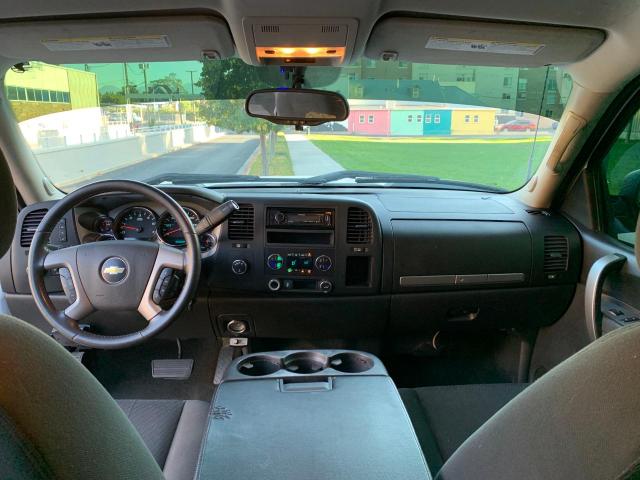 Photo 9 from auction – 2012 CHEVROLET SILVERADO with VIN 1GCRKSE74CZ137896
