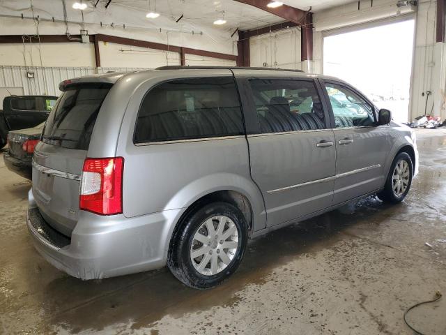 Photo 3 from auction – 2015 CHRYSLER TOWN & COU with VIN 2C4RC1BG7FR553046