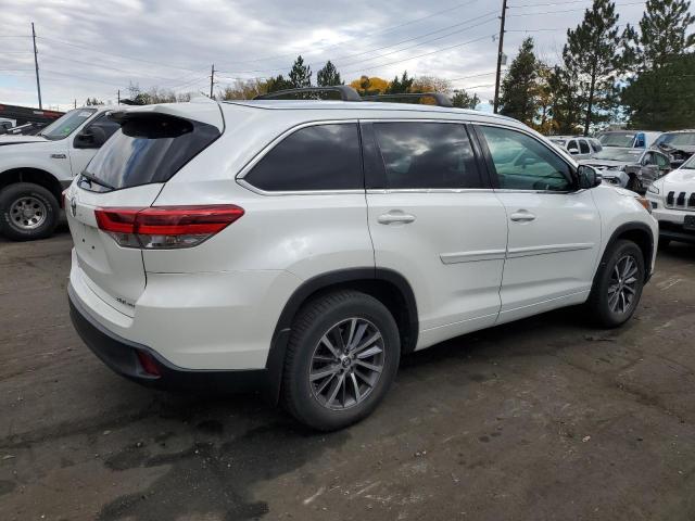 Photo 3 from auction – 2018 TOYOTA HIGHLANDER with VIN 5TDJZRFH4JS857674