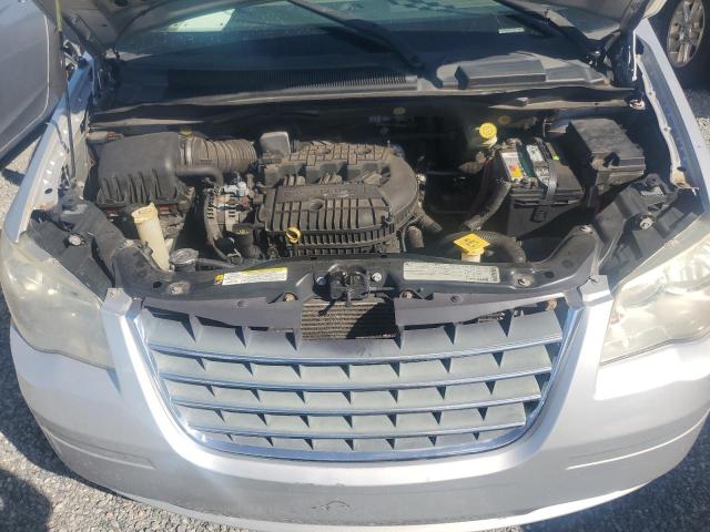 Photo 11 from auction – 2010 CHRYSLER TOWN & COU with VIN 2A4RR5DX4AR136330