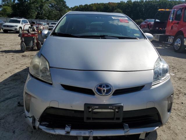 Photo 5 from auction – 2014 TOYOTA PRIUS with VIN JTDKN3DU7E1749002