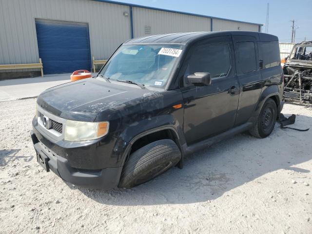 HONDA ELEMENT LX 2011 with VIN 5J6YH1H37BL003960 - Photo from auction