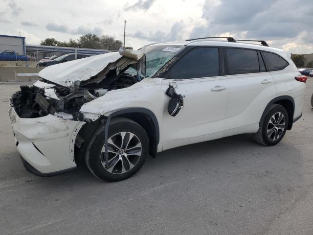 TOYOTA HIGHLANDER 2020 with VIN 5TDGARAH5LS502282 - Photo from auction
