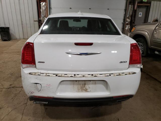 Photo 6 from auction – 2018 CHRYSLER 300 LIMITE with VIN 2C3CCAKG7JH195004