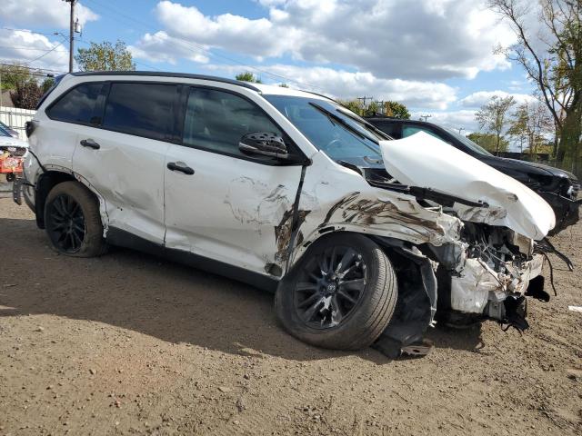 Photo 4 from auction – 2019 TOYOTA HIGHLANDER with VIN 5TDJZRFH6KS976019