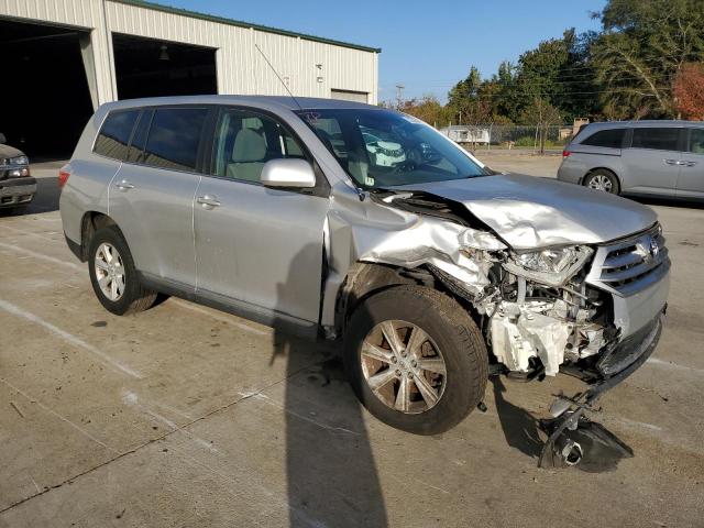 Photo 4 from auction – 2012 TOYOTA HIGHLANDER with VIN 5TDZK3EH9CS077615