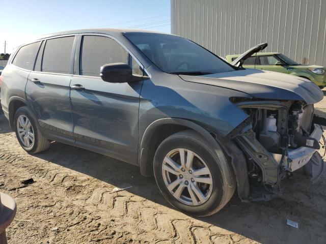 Photo 4 from auction – 2017 HONDA PILOT LX with VIN 5FNYF5H18HB035961