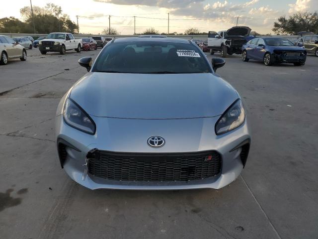 Photo 5 from auction – 2023 TOYOTA GR 86 with VIN JF1ZNBC17P8760338
