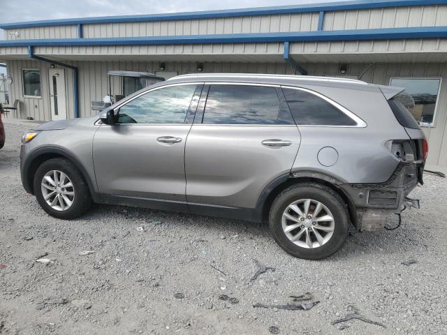 Photo 2 from auction – 2018 KIA SORENTO LX with VIN 5XYPG4A52JG384841