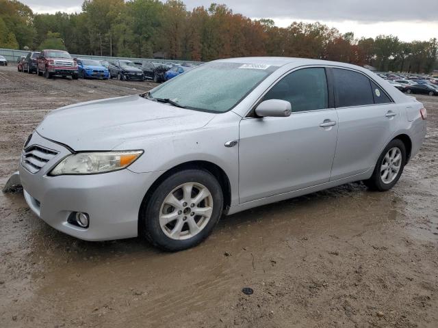 TOYOTA CAMRY BASE 2011 with VIN 4T1BF3EK6BU749962 - Photo from auction
