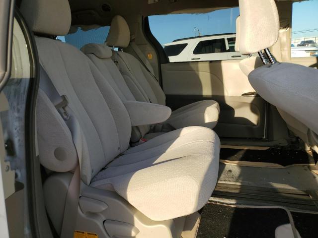 Photo 11 from auction – 2013 TOYOTA SIENNA LE with VIN 5TDKK3DC1DS331388