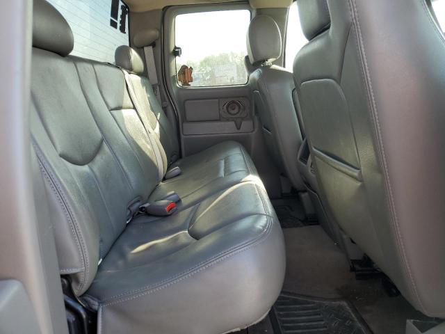 Photo 10 from auction – 2006 CHEVROLET SILVERADO with VIN 1GCEK19Z46Z108522