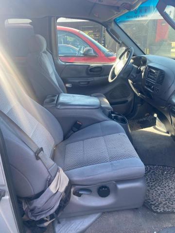 Photo 5 from auction – 2002 FORD F150 with VIN 2FTRX07222CB00008