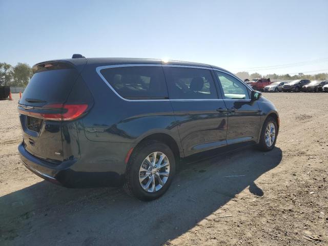Photo 3 from auction – 2023 CHRYSLER PACIFICA T with VIN 2C4RC3BG0PR593613
