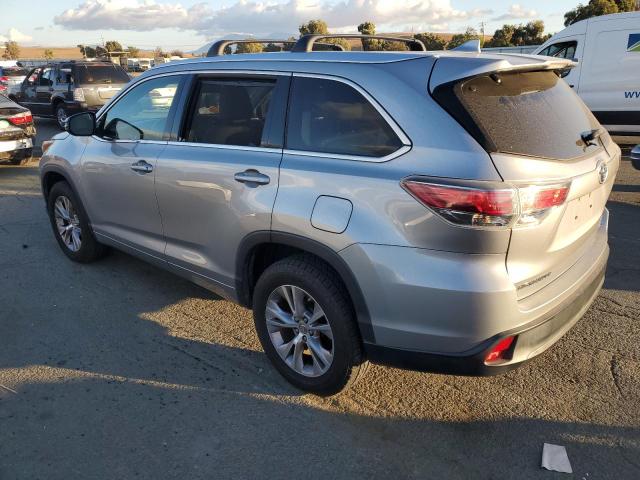Photo 2 from auction – 2015 TOYOTA HIGHLANDER with VIN 5TDKKRFH3FS074488