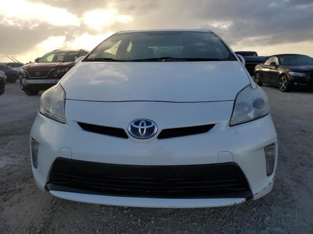 Photo 5 from auction – 2013 TOYOTA PRIUS with VIN JTDKN3DU6D5558355