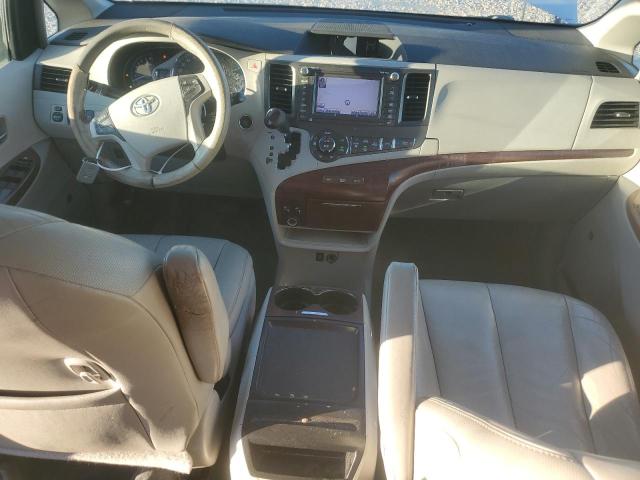 Photo 8 from auction – 2011 TOYOTA SIENNA XLE with VIN 5TDYK3DC1BS108565