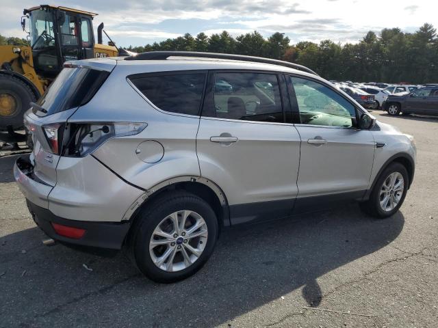 Photo 3 from auction – 2018 FORD ESCAPE SE with VIN 1FMCU9GD6JUA06034