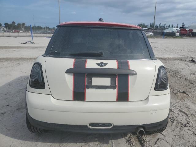 Photo 6 from auction – 2009 MINI COOPER with VIN WMWMF335X9TW74447