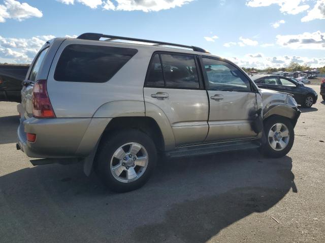 Zdjęcie 3 z aukcji – 2004 TOYOTA 4RUNNER SR z VIN JTEZU14R340021887