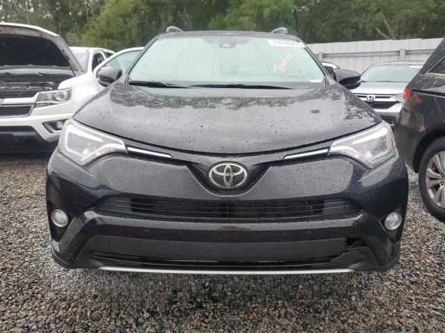 Photo 5 from auction – 2017 TOYOTA RAV4 LIMIT with VIN 2T3DFREV7HW621557