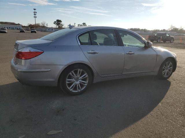 Photo 3 from auction – 2011 HYUNDAI GENESIS 3. with VIN KMHGC4DE8BU122504