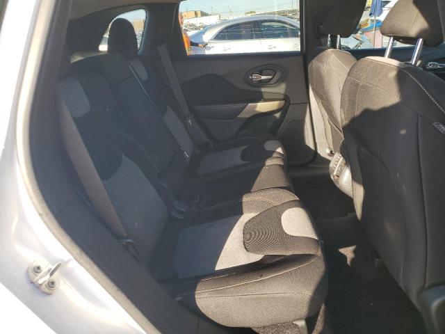 Photo 11 from auction – 2018 JEEP CHEROKEE L with VIN 1C4PJLCB3JD553701