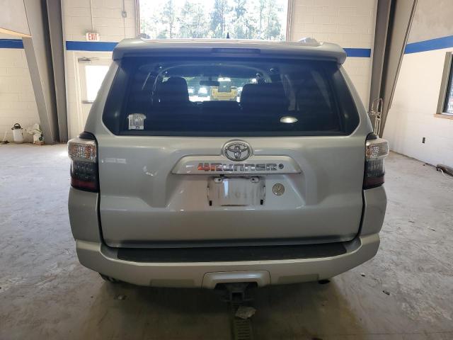Photo 6 from auction – 2015 TOYOTA 4RUNNER SR with VIN JTEBU5JR4F5215461