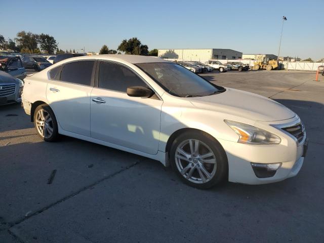 Photo 4 from auction – 2013 NISSAN ALTIMA 3.5 with VIN 1N4BL3AP5DN498885