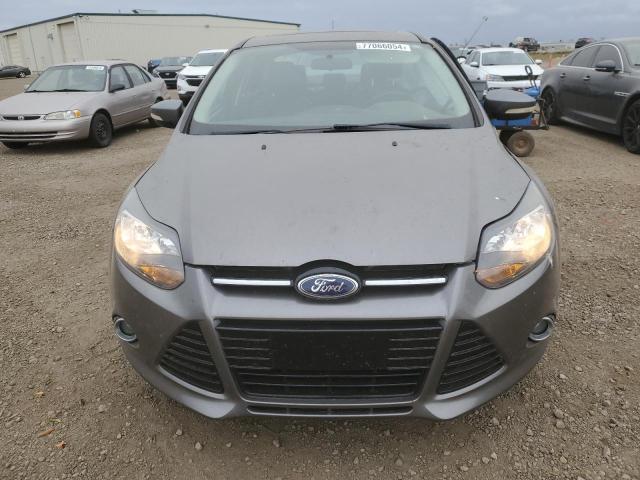 Снимка 5 от търг – 2013 FORD FOCUS TITA с VIN 1FADP3J27DL316052