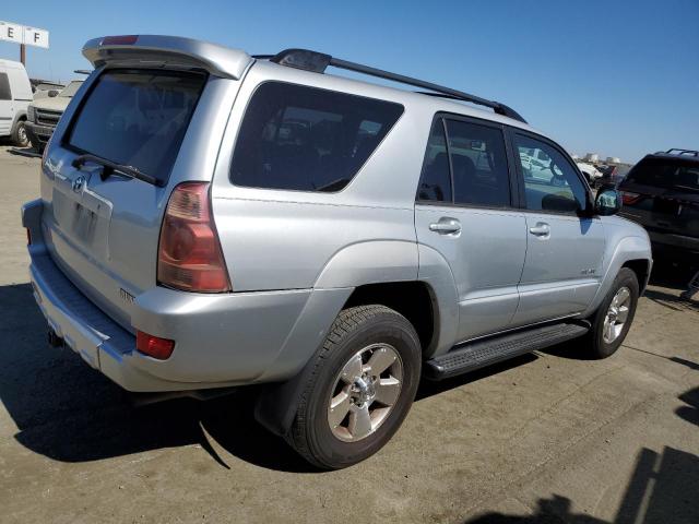 Photo 3 from auction – 2004 TOYOTA 4RUNNER SR with VIN JTEBU14R740033137