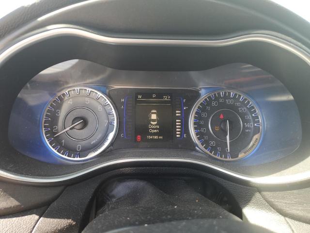 Photo 9 from auction – 2016 CHRYSLER 200 LIMITE with VIN 1C3CCCAB7GN146872