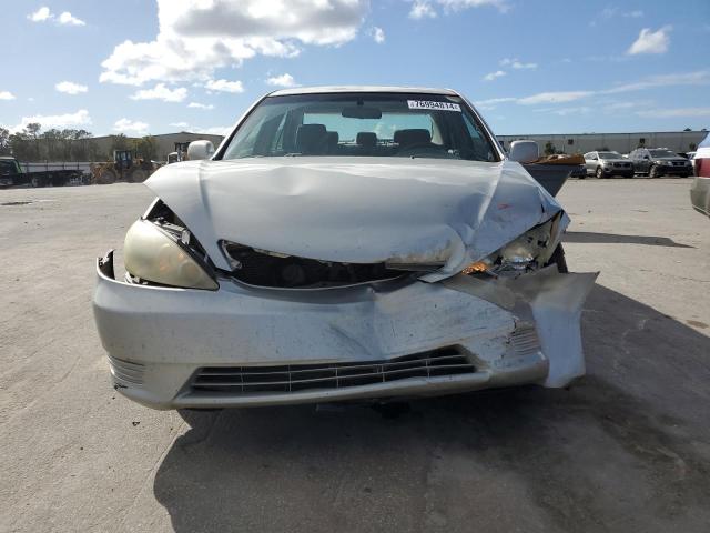 Photo 5 from auction – 2005 TOYOTA CAMRY LE with VIN 4T1BE32K75U008506