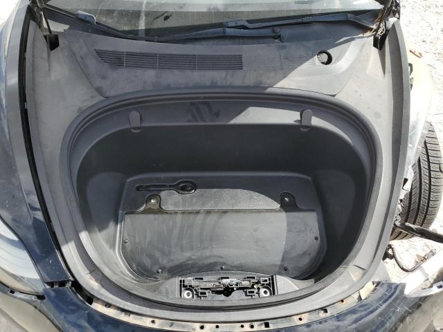 Photo 11 from auction – 2018 TESLA MODEL 3 with VIN 5YJ3E1EA4JF122854